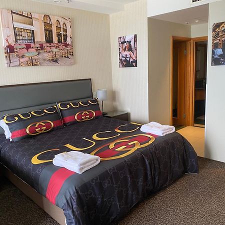 Luxury Privately Owned Ocean View Studio Apartments At O4Ks Gold Tower Gold Coast Exterior photo