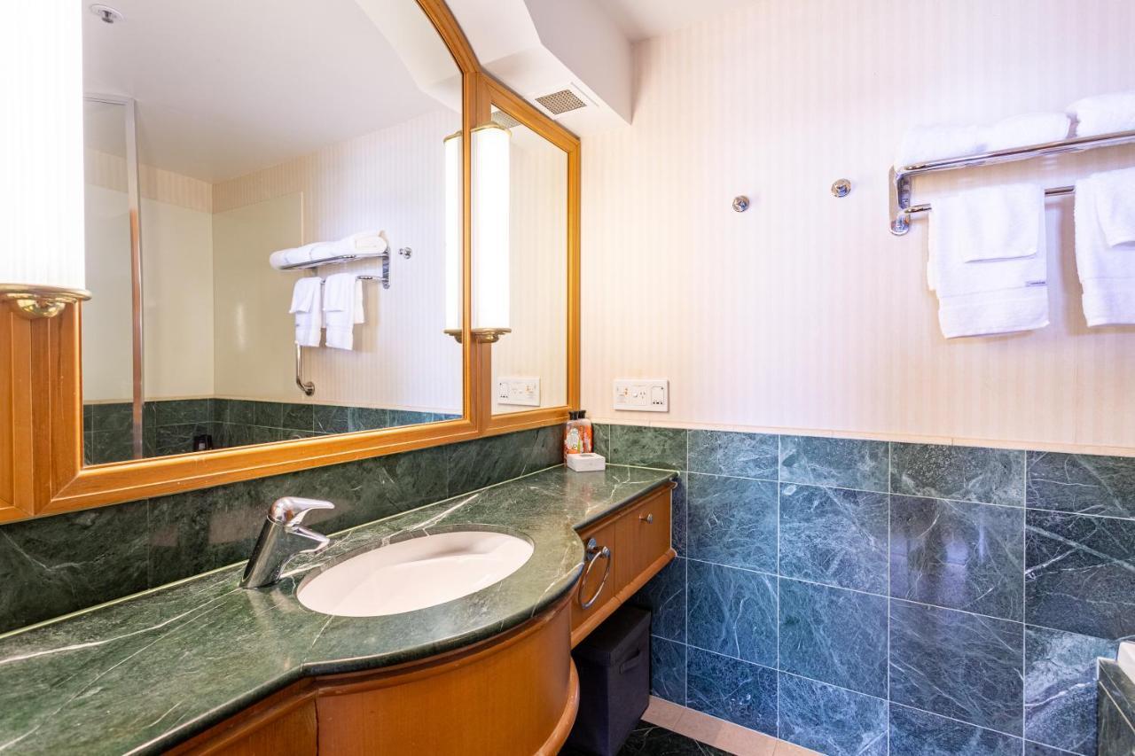 Luxury Privately Owned Ocean View Studio Apartments At O4Ks Gold Tower Gold Coast Exterior photo