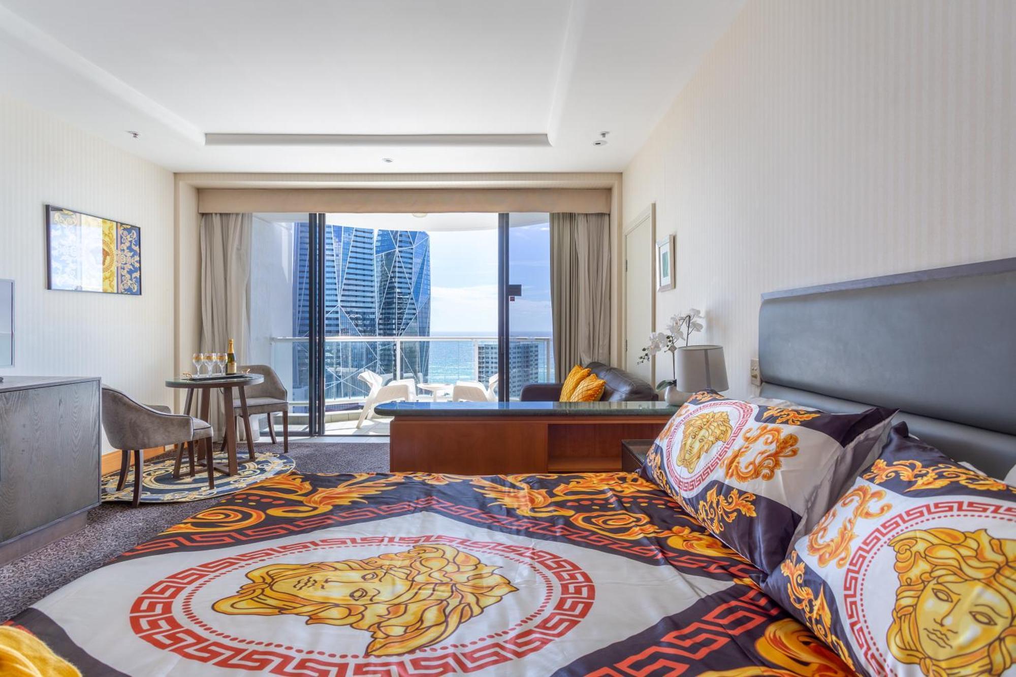 Luxury Privately Owned Ocean View Studio Apartments At O4Ks Gold Tower Gold Coast Room photo